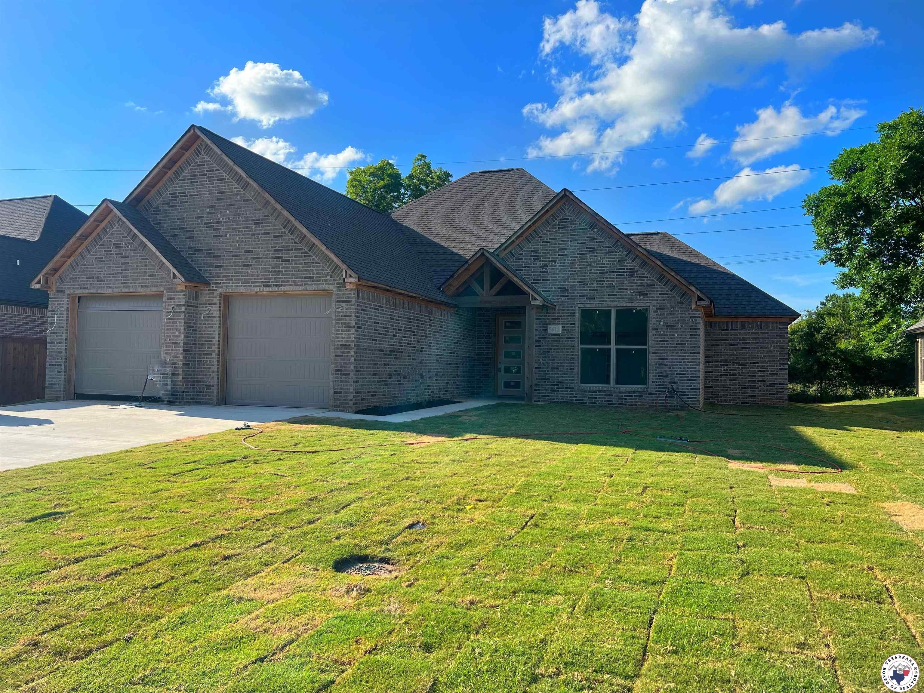 Single Family 3BR 2BA - 5614 Deaton Pl, Texarkana, TX