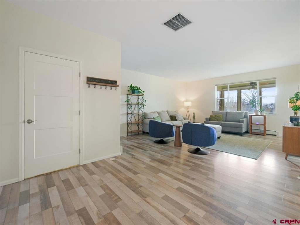 Single Family 5BR 5BA - 895 24 1/2 Road, Grand Junction, CO