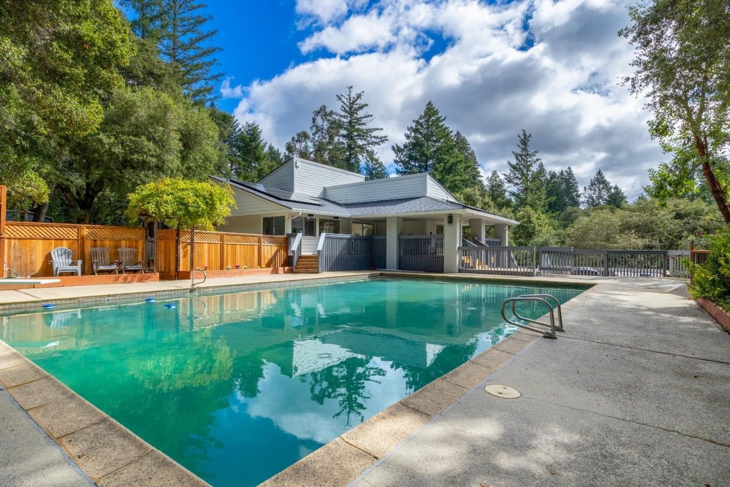 Single Family 5BR 3BA - 188 Kelly LN, Santa Cruz, CA
