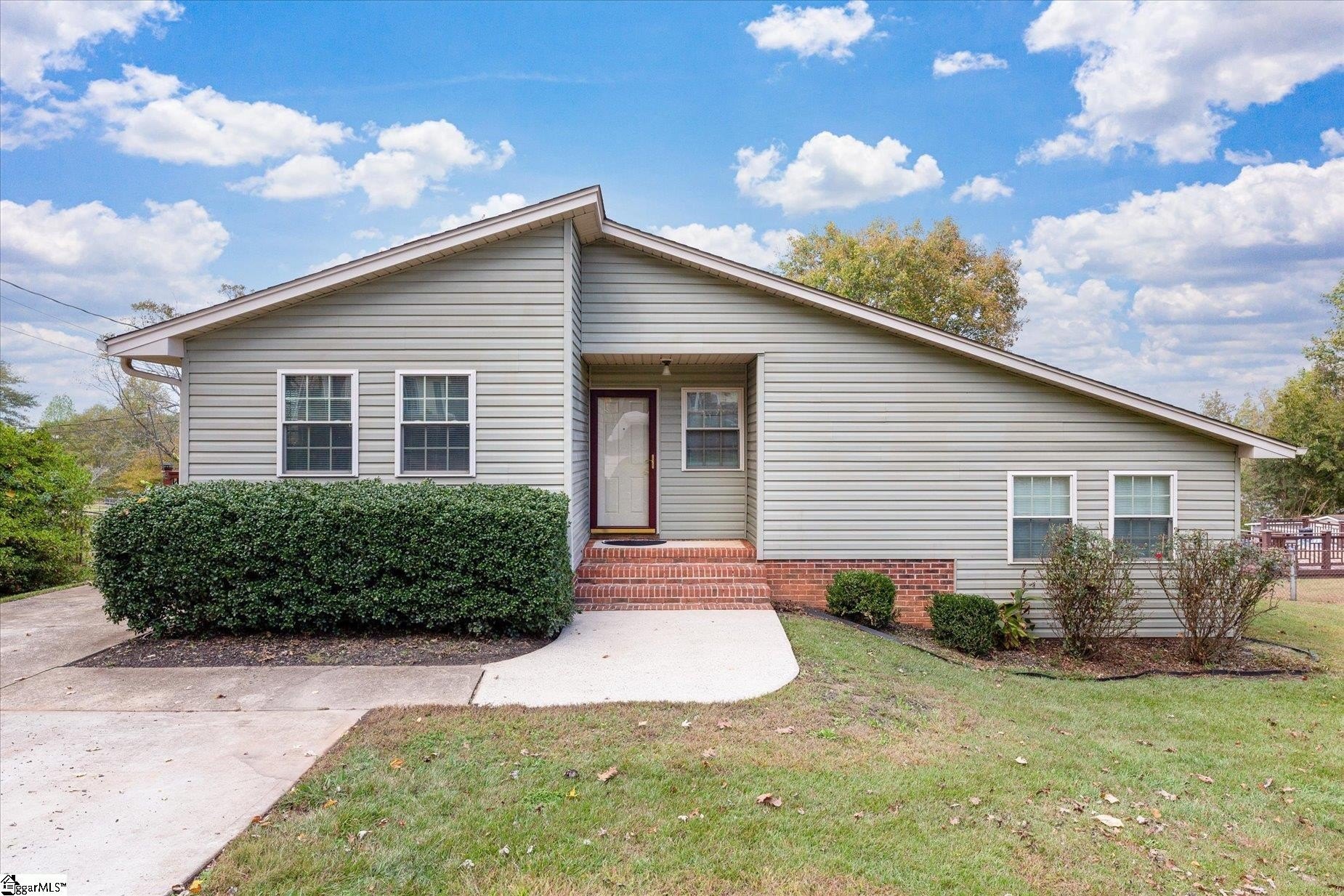 Other 3BR 2BA - 7 Bubbling Creek Drive, Travelers Rest, SC