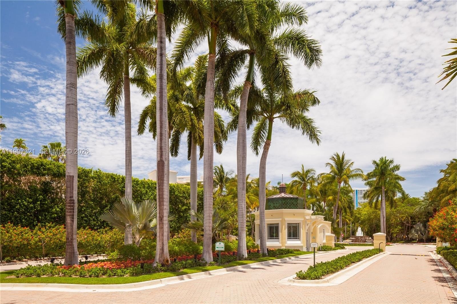 Condo 3BR 5BA - 791 Crandon Blvd, Key Biscayne, FL