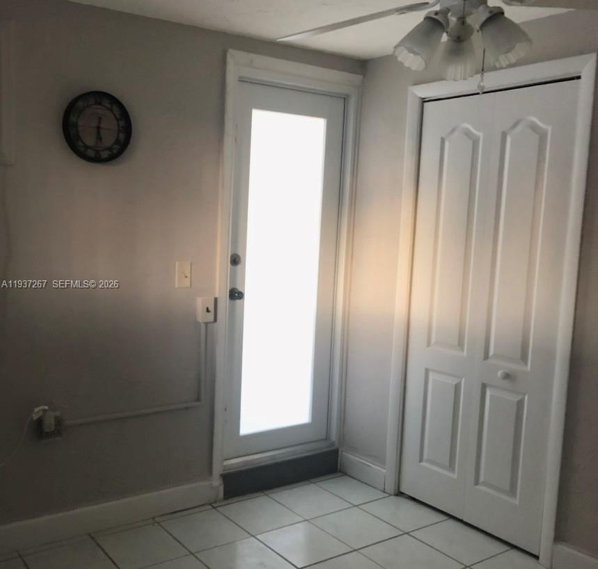 Single Family 3BR 2BA - 231 SW 51st Pl, Miami, FL