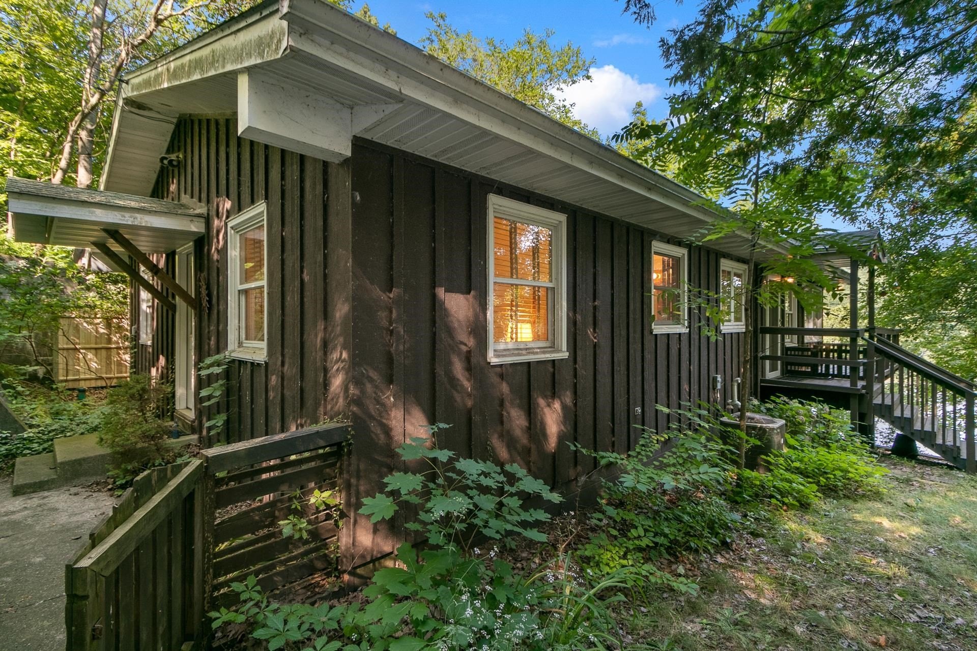 Single Family 2BR 2BA - N3579 Tipperary Road, Poynette, WI