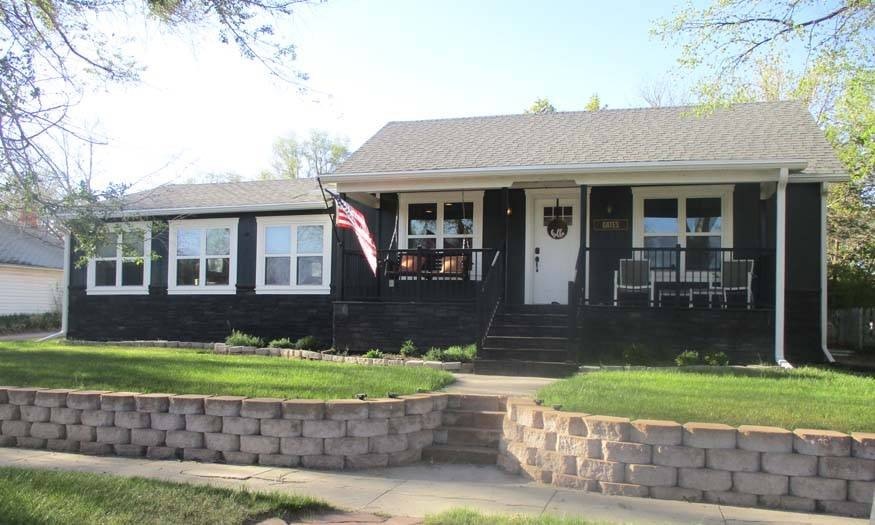 Single Family 3BR 2BA - 106 E  6th, Gordon, NE