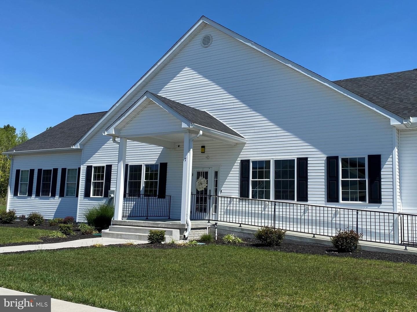 Single Family 3BR 3BA - 138 KINGSTON AVENUE, OCEAN VIEW, DE
