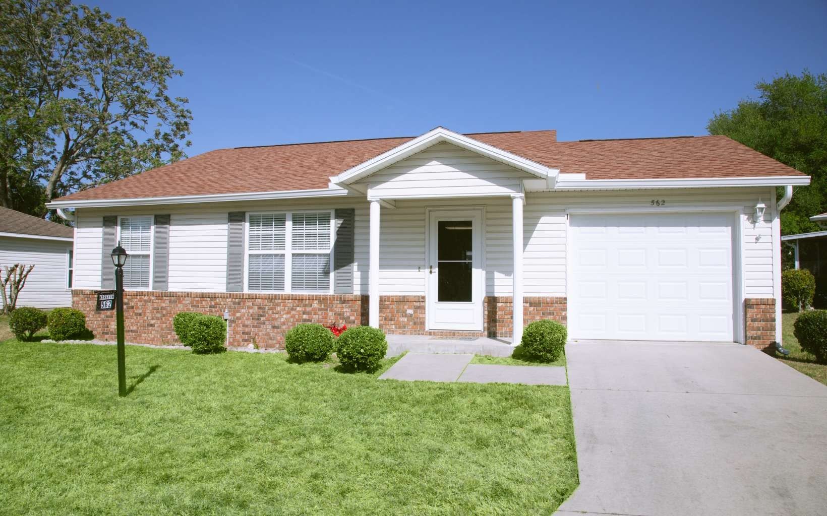Single Family 2BR 2BA - 562 SE ROSEWOOD DRIVE, Lake City, FL