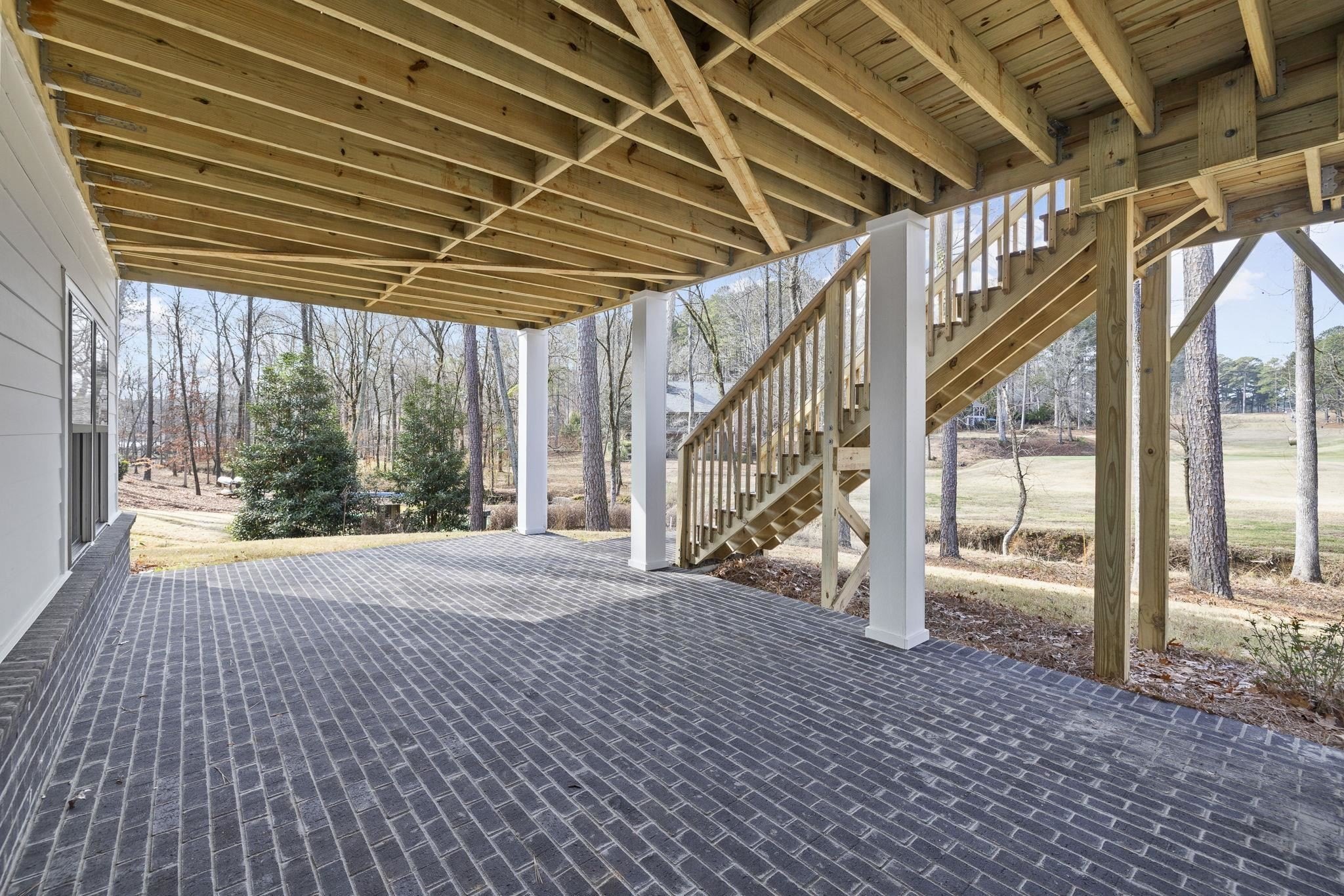 Single Family 5BR 4BA - 1091 PINEHURST DRIVE, Greensboro, GA
