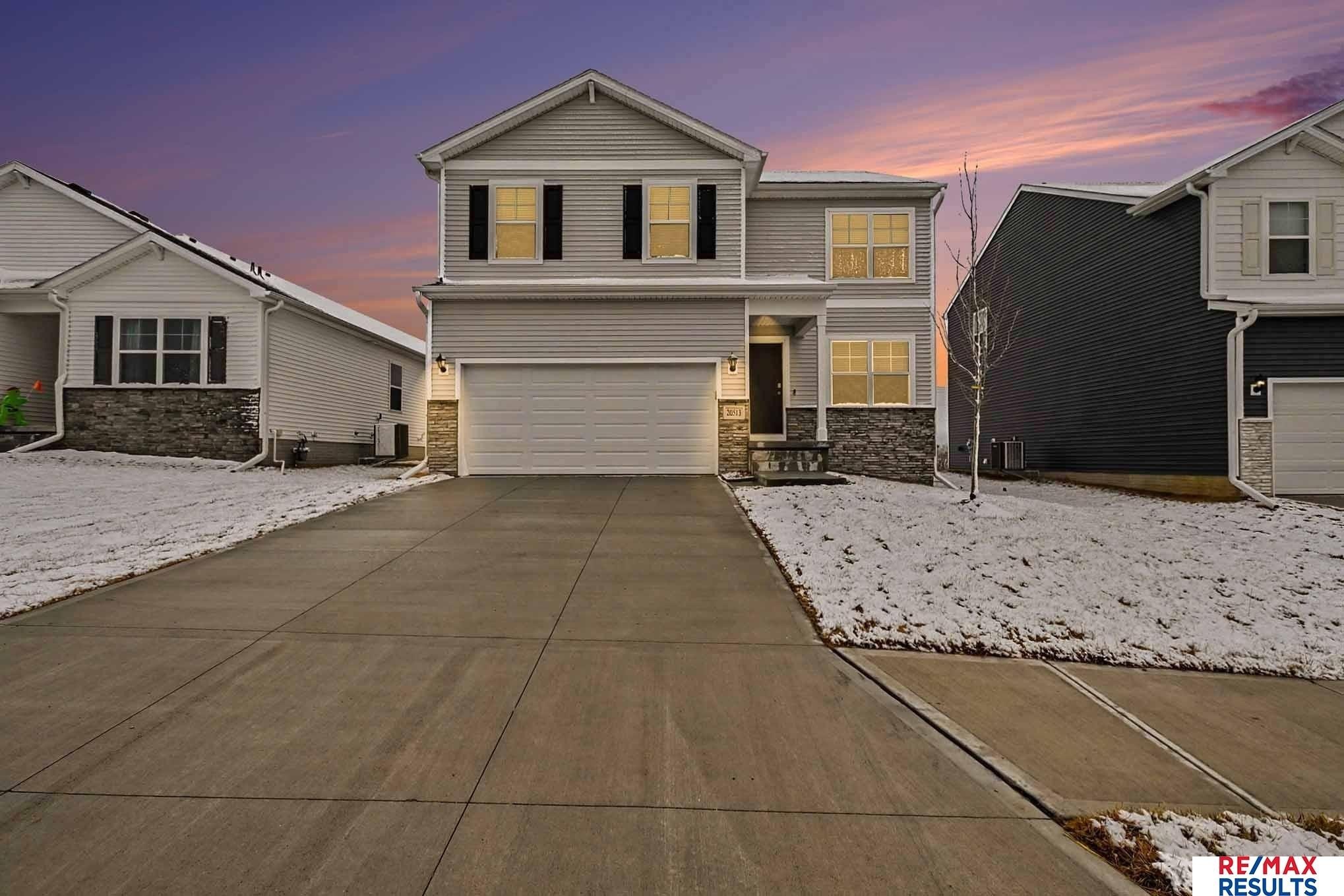 Single Family 4BR 3BA - 20513 Swallowtail Street, Gretna, NE