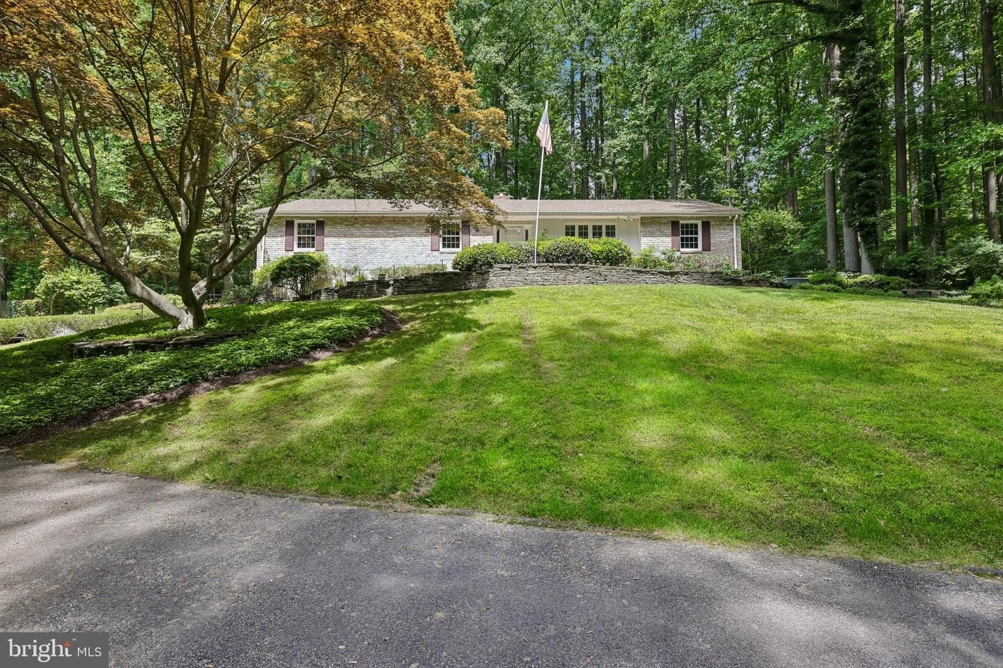 Single Family 3BR 3BA - 11124 OLD CARRIAGE RD, GLEN ARM, MD