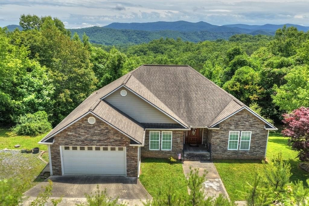 Single Family 5BR 3BA - 1207 Bullen Gap Road, Blue Ridge, GA