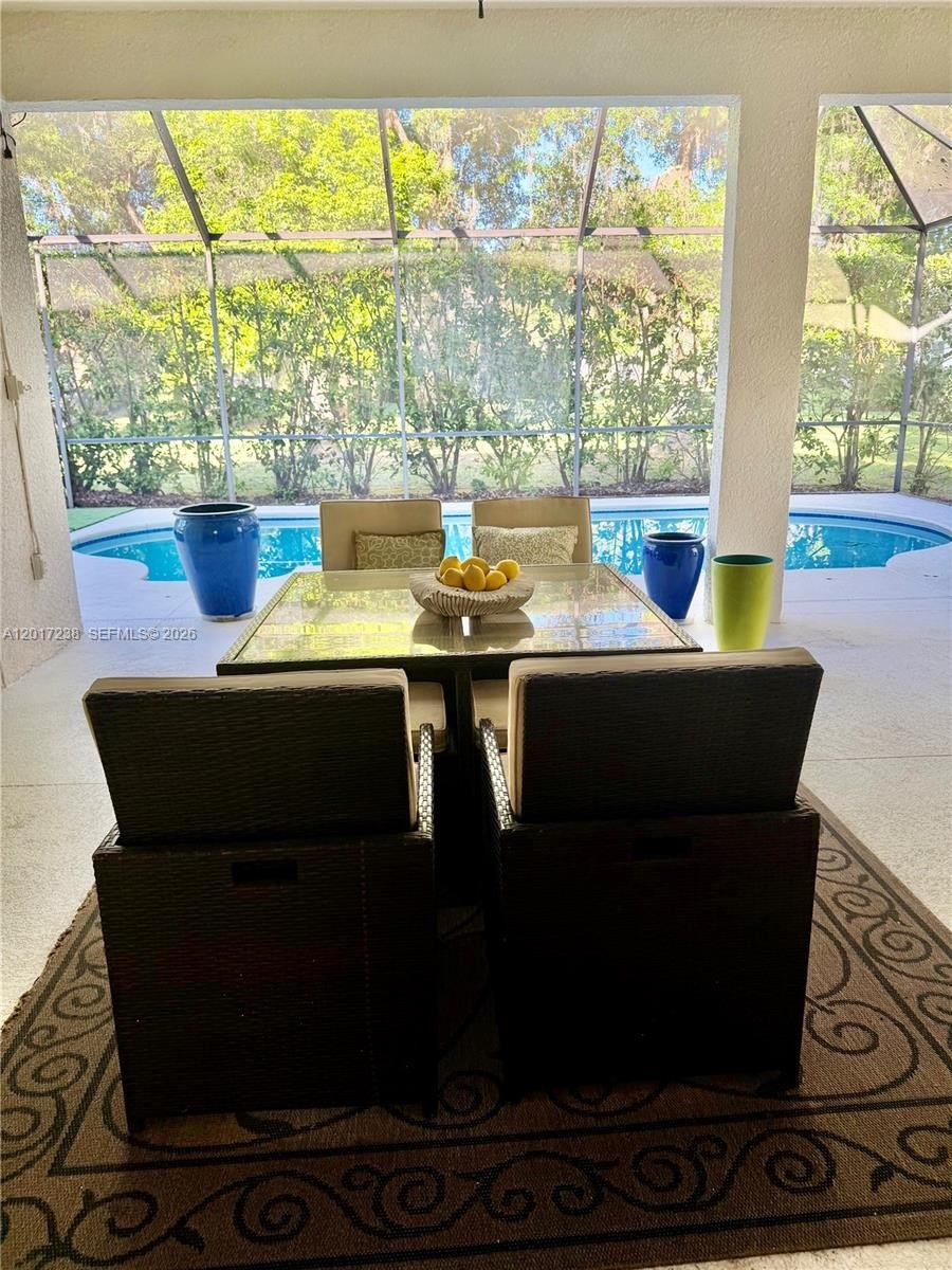 Single Family 5BR 3BA - 1584 Shadowmoss Circle, Other City - In The State Of Florida, FL