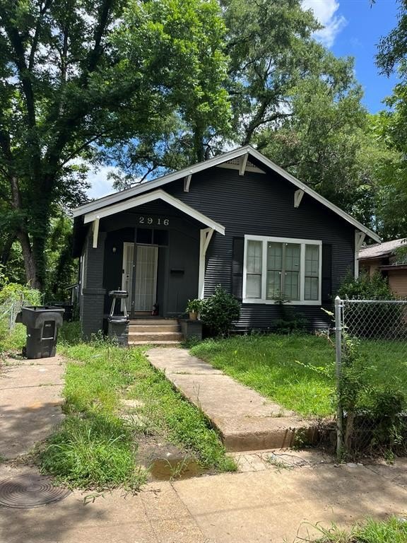 Single Family 3BR 2BA - 2916 Jackson Street, Shreveport, LA