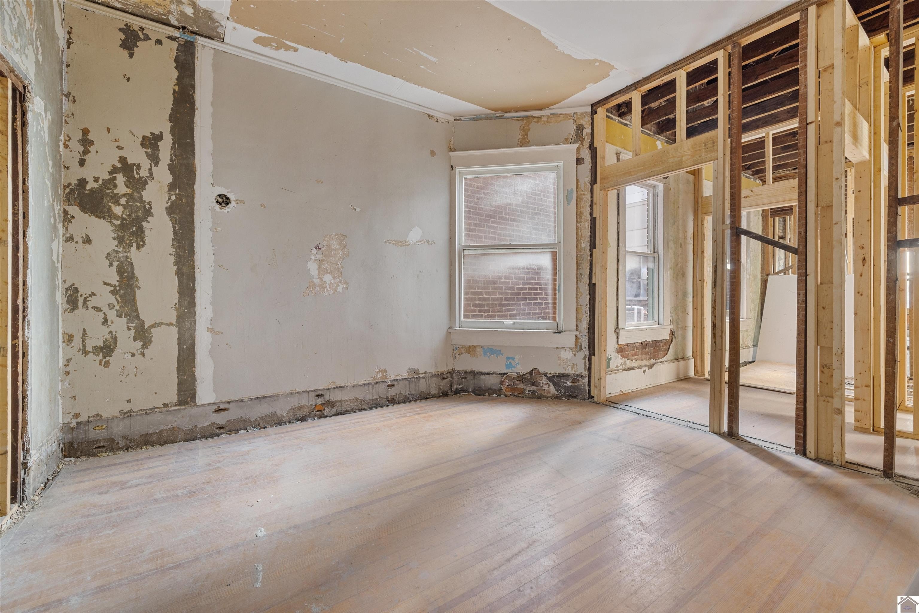 Condo 2BR 2BA - 610 Broadway Units 200 & 300, Paducah, KY