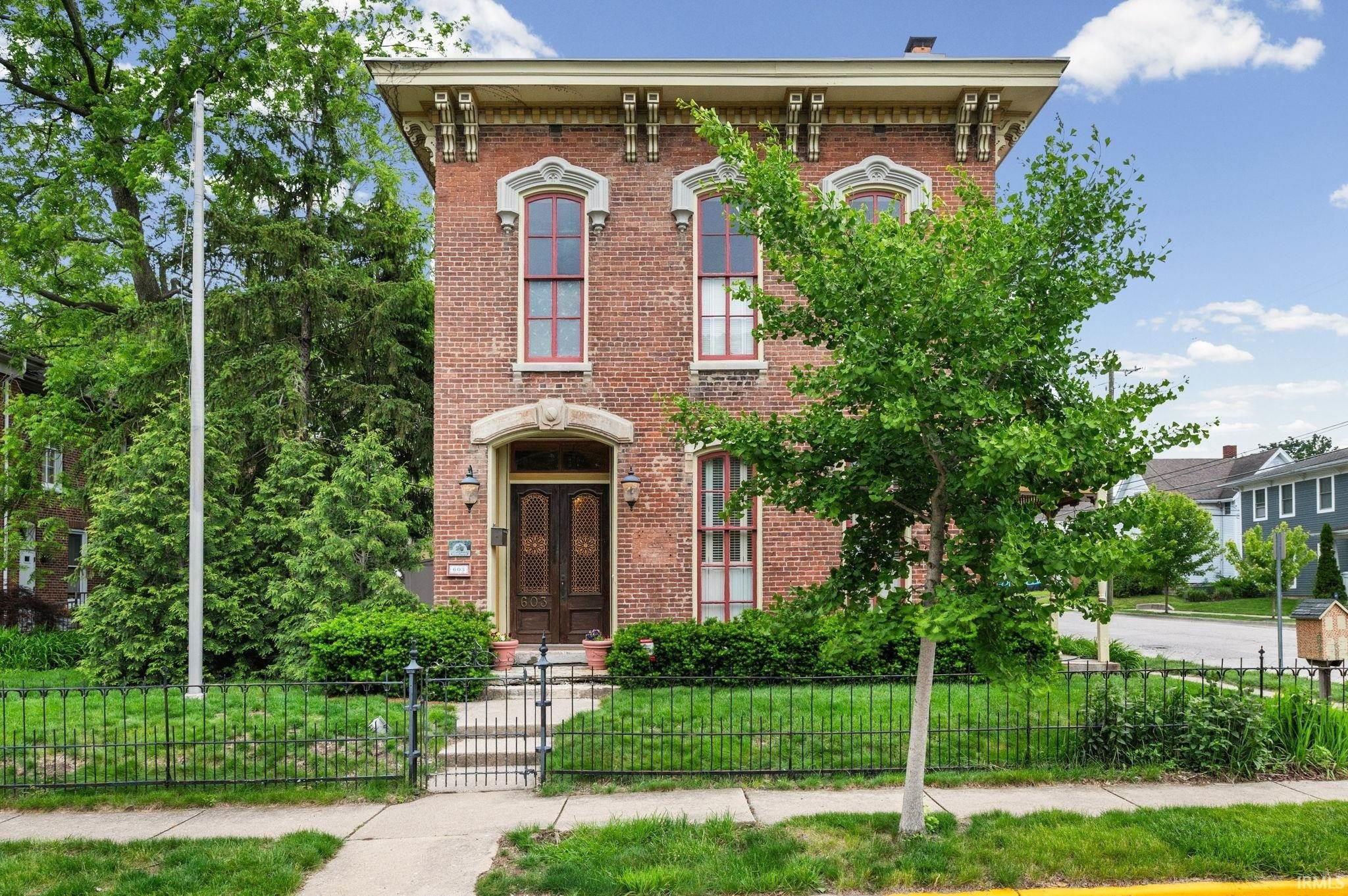 Single Family 4BR 3BA - 603 N 5Th Street, Lafayette, IN