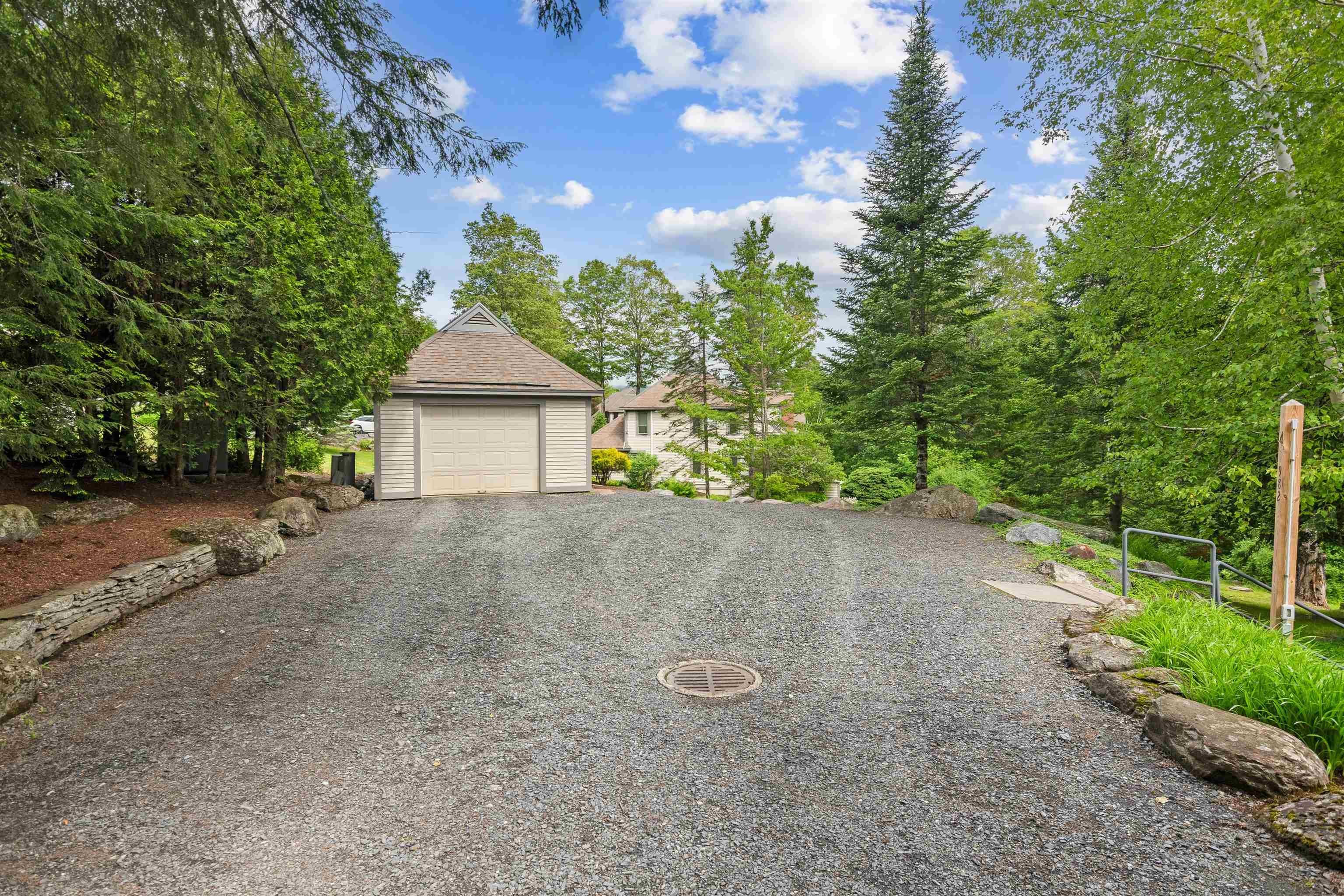 Condo 2BR 3BA - 982 Brook Road, Stowe, VT