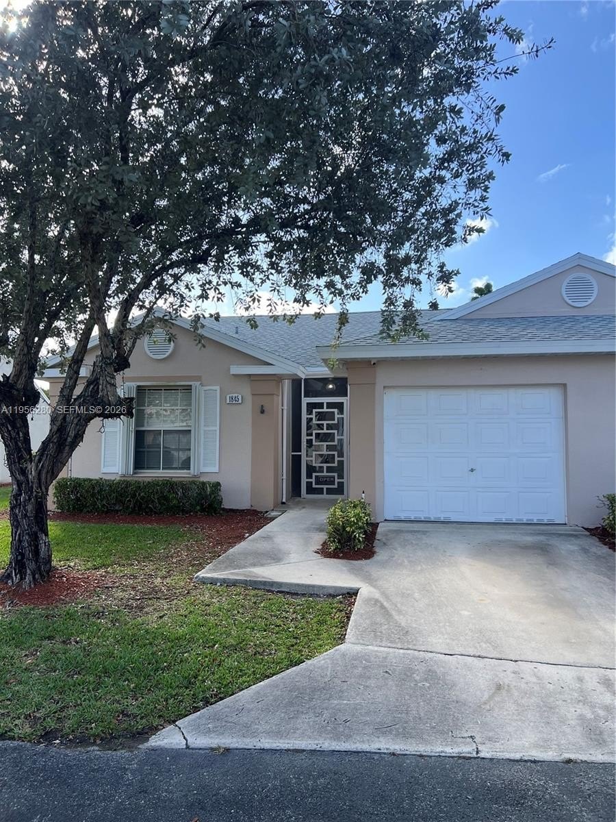 Single Family 2BR 2BA - 1845 SE 6th Ct, Homestead, FL