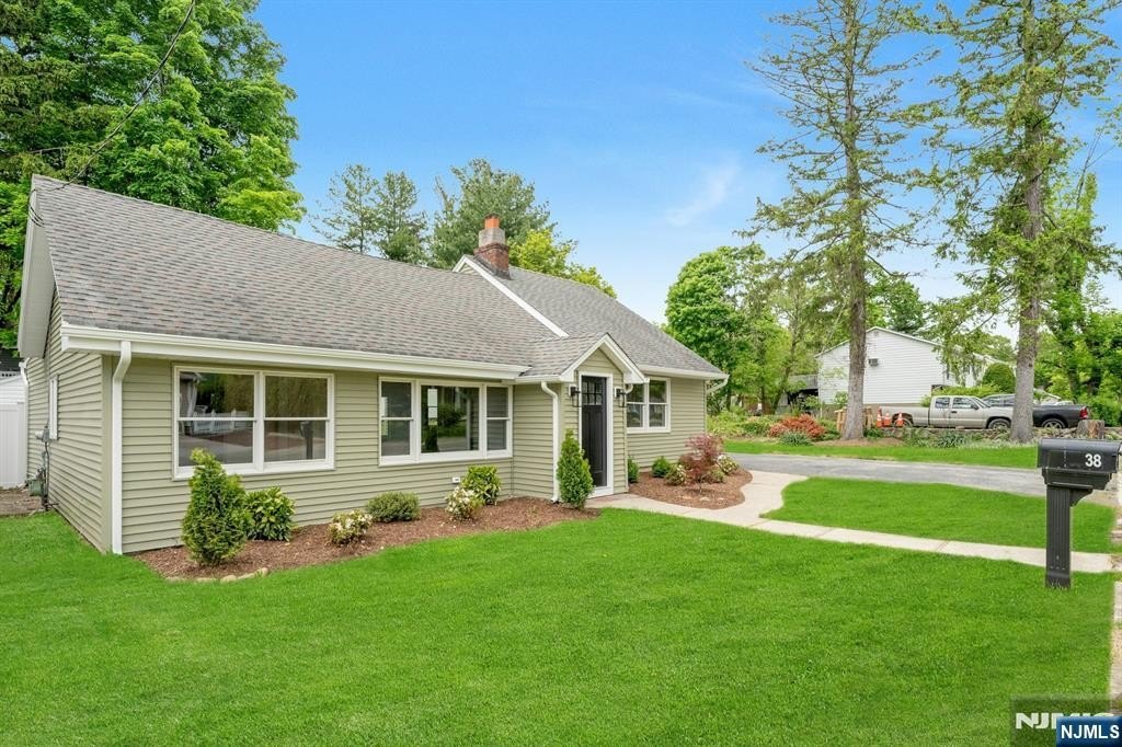Other 2BR 1BA - 38 Lakeview Avenue, Ringwood, NJ