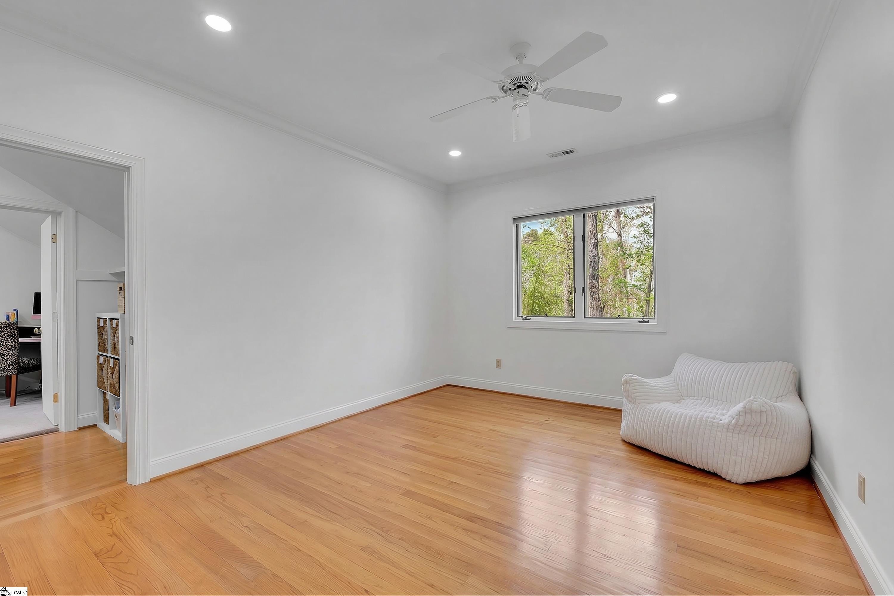 Single Family 5BR 4BA - 116 Sleepy Hollow Lane, Spartanburg, SC