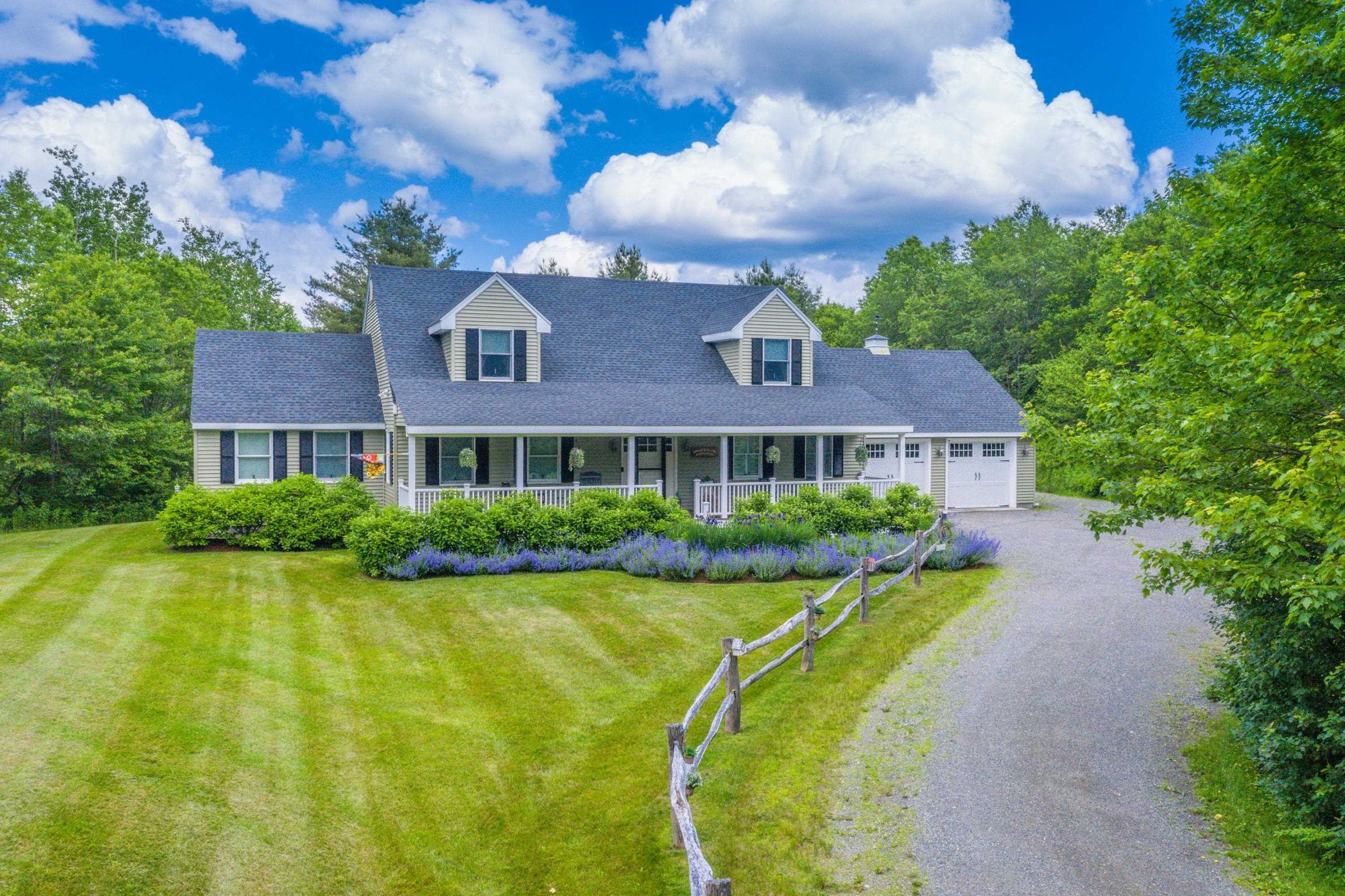 Single Family 3BR 4BA - 233 Poverty Row, Whitingham, VT