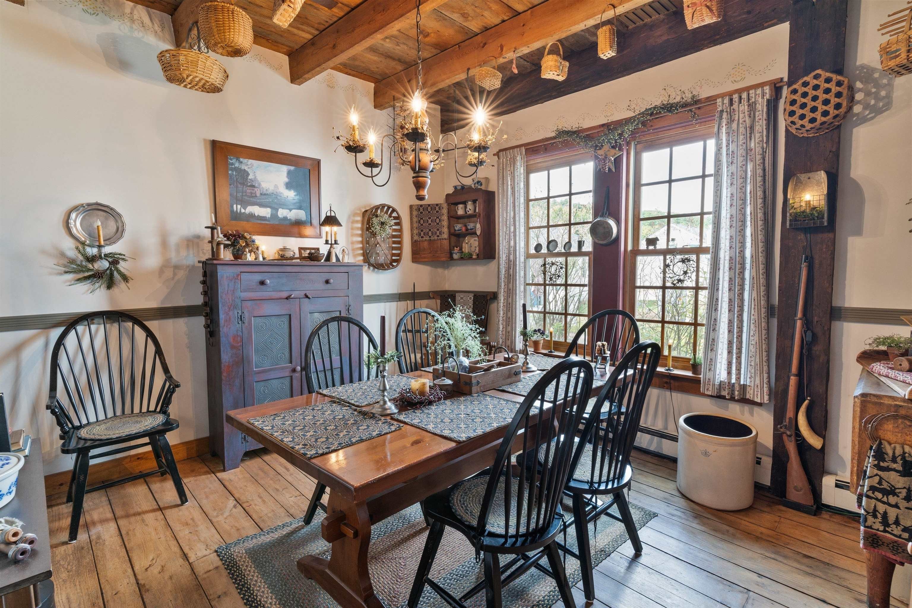Single Family 4BR 2BA - 187 King Street, Boscawen, NH