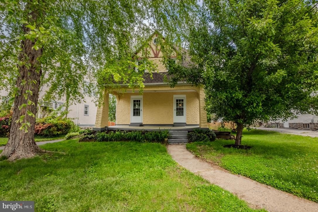 Single Family 5BR 1BA - 711 HARPER AVE, DREXEL HILL, PA