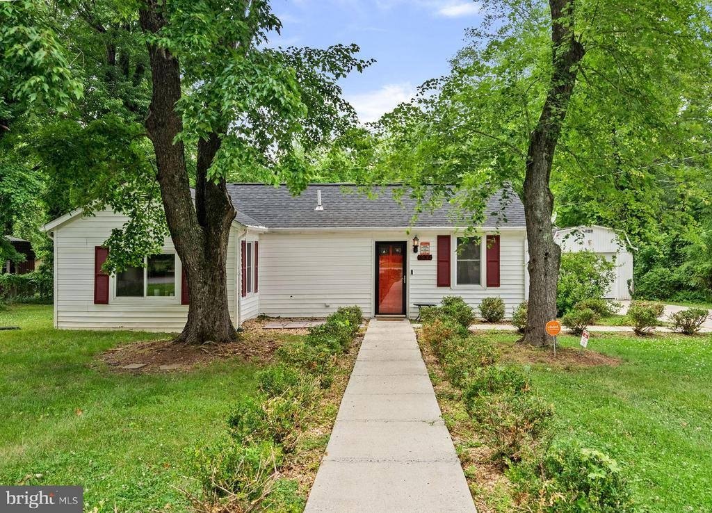 Single Family 3BR 3BA - 14905 White Hall Avenue, Accokeek, MD