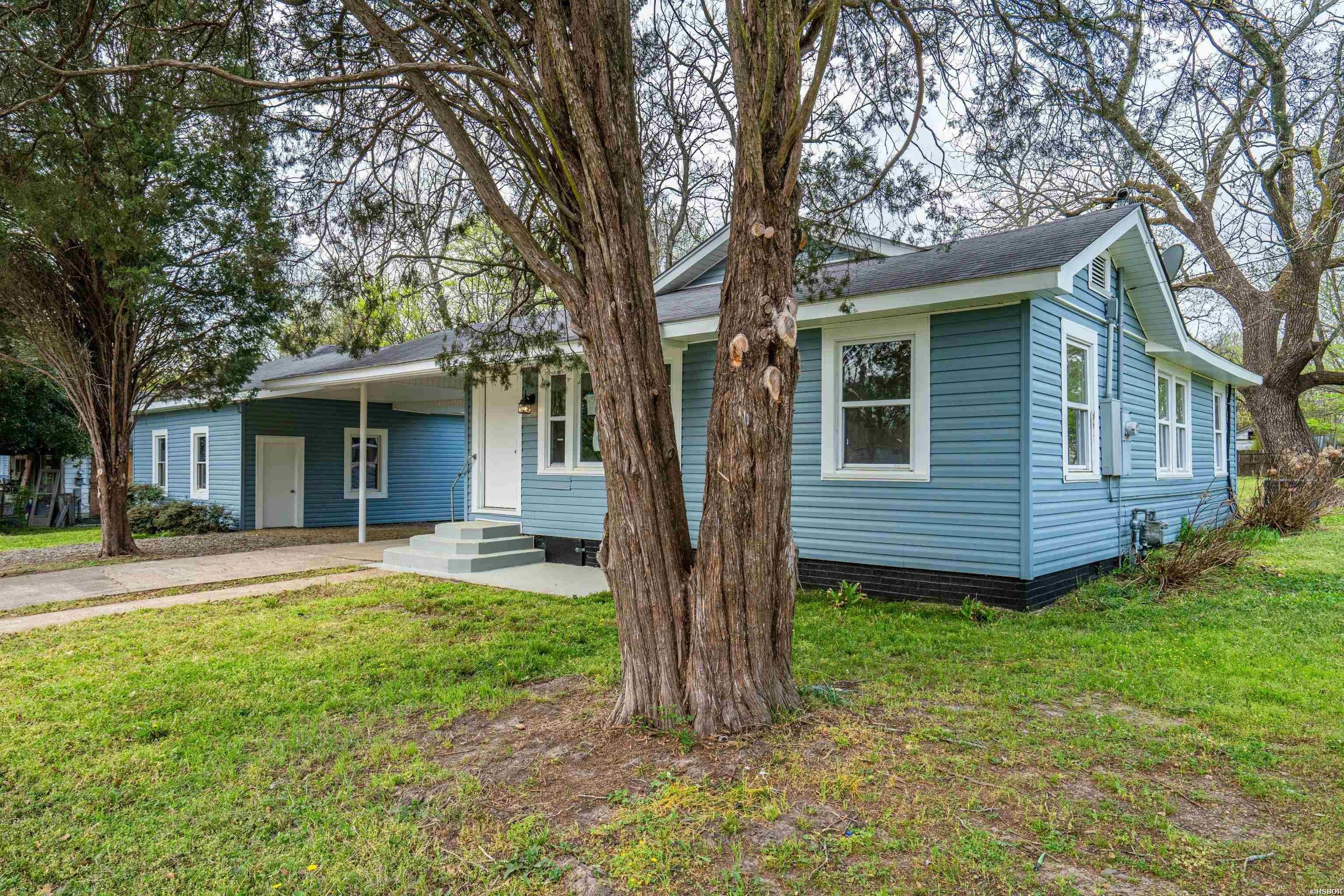 Single Family 3BR 1BA - 718 BAKER Street, Malvern, AR