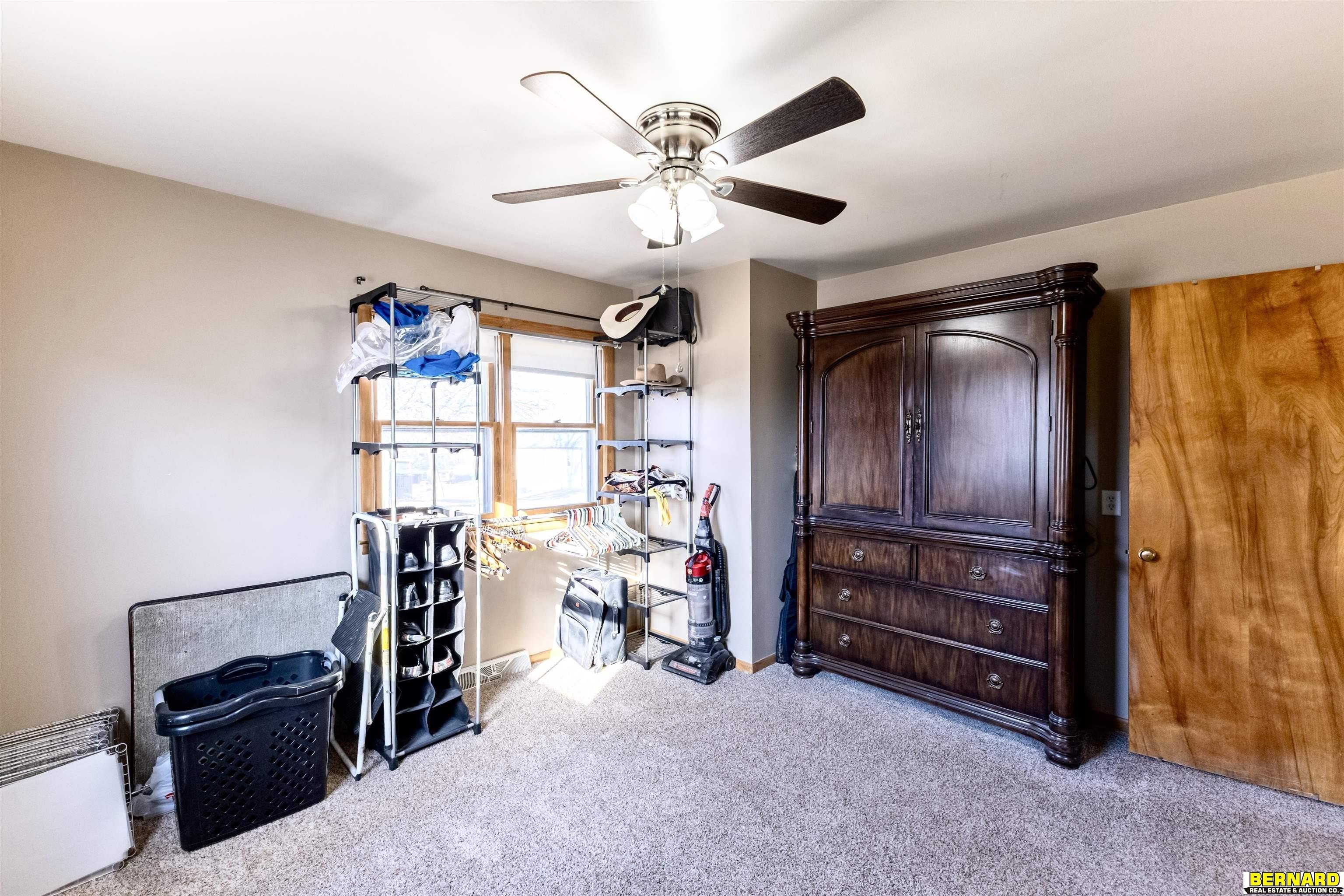 Single Family 5BR 4BA - 1901 3rd Avenue, Nebraska City, NE
