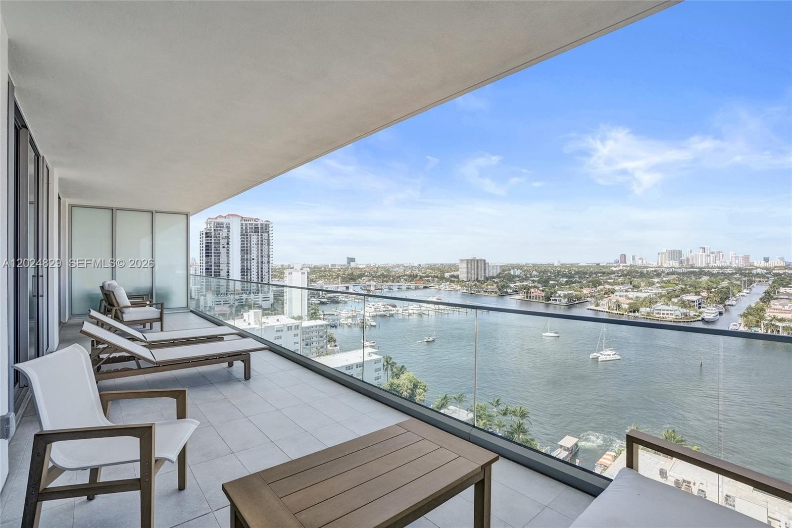 Condo 2BR 3BA - 153 N Seabreeze Boulevard, Fort Lauderdale, FL