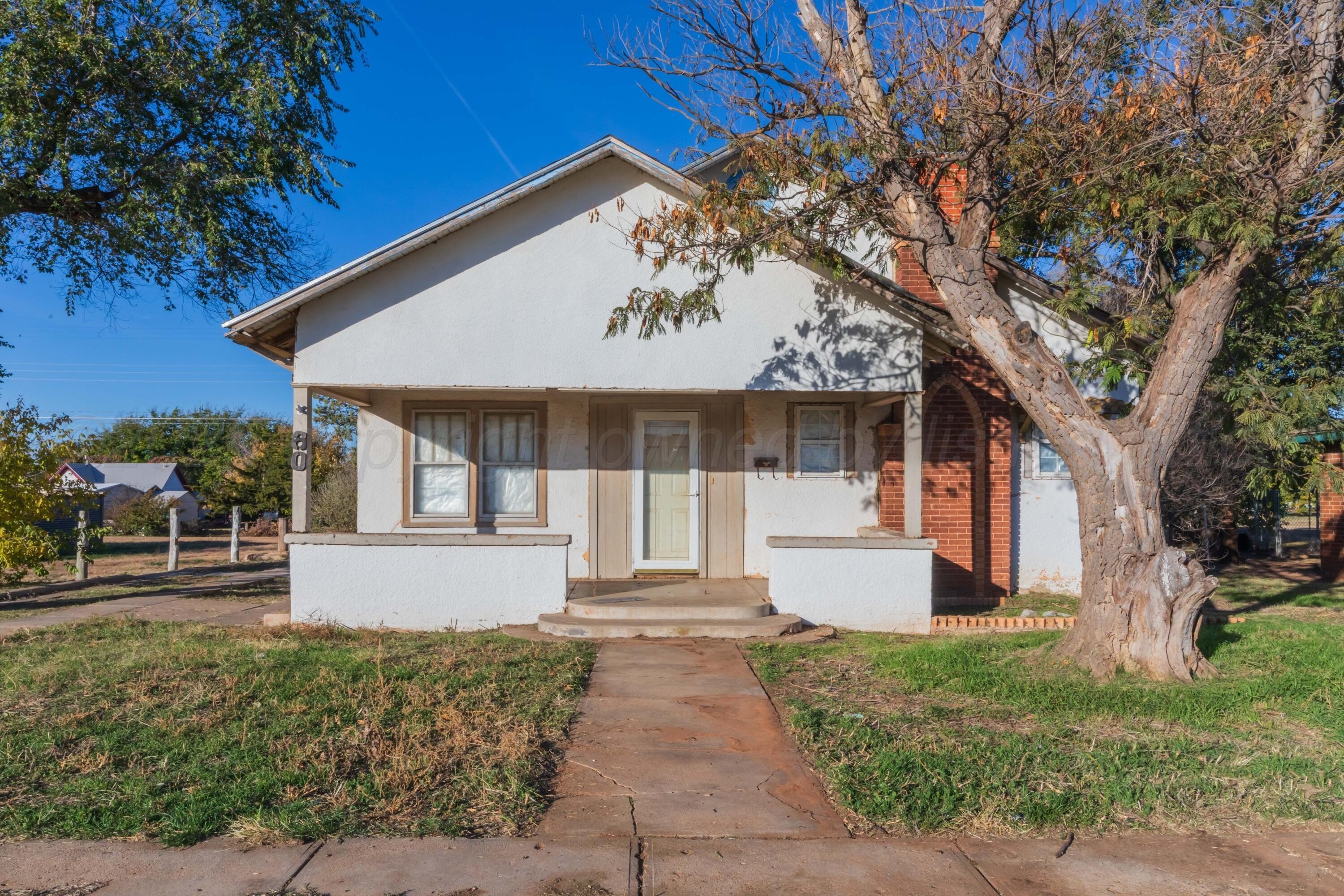 Single Family 2BR 2BA - 605 & 607 N Wall, Shamrock, TX