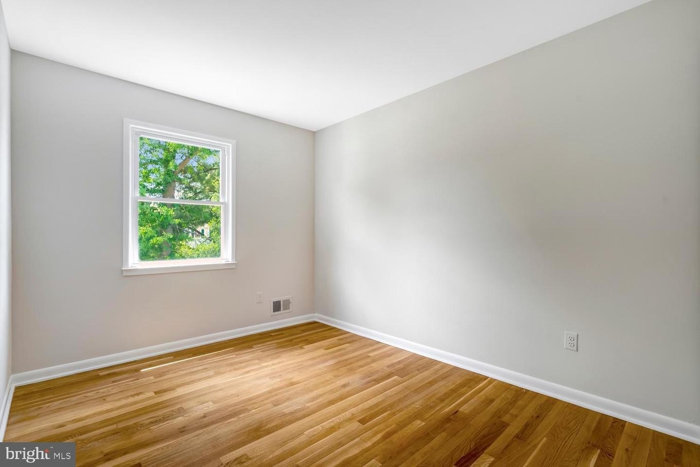Single Family 5BR 4BA - 5125 TRAILWAY DR, ROCKVILLE, MD