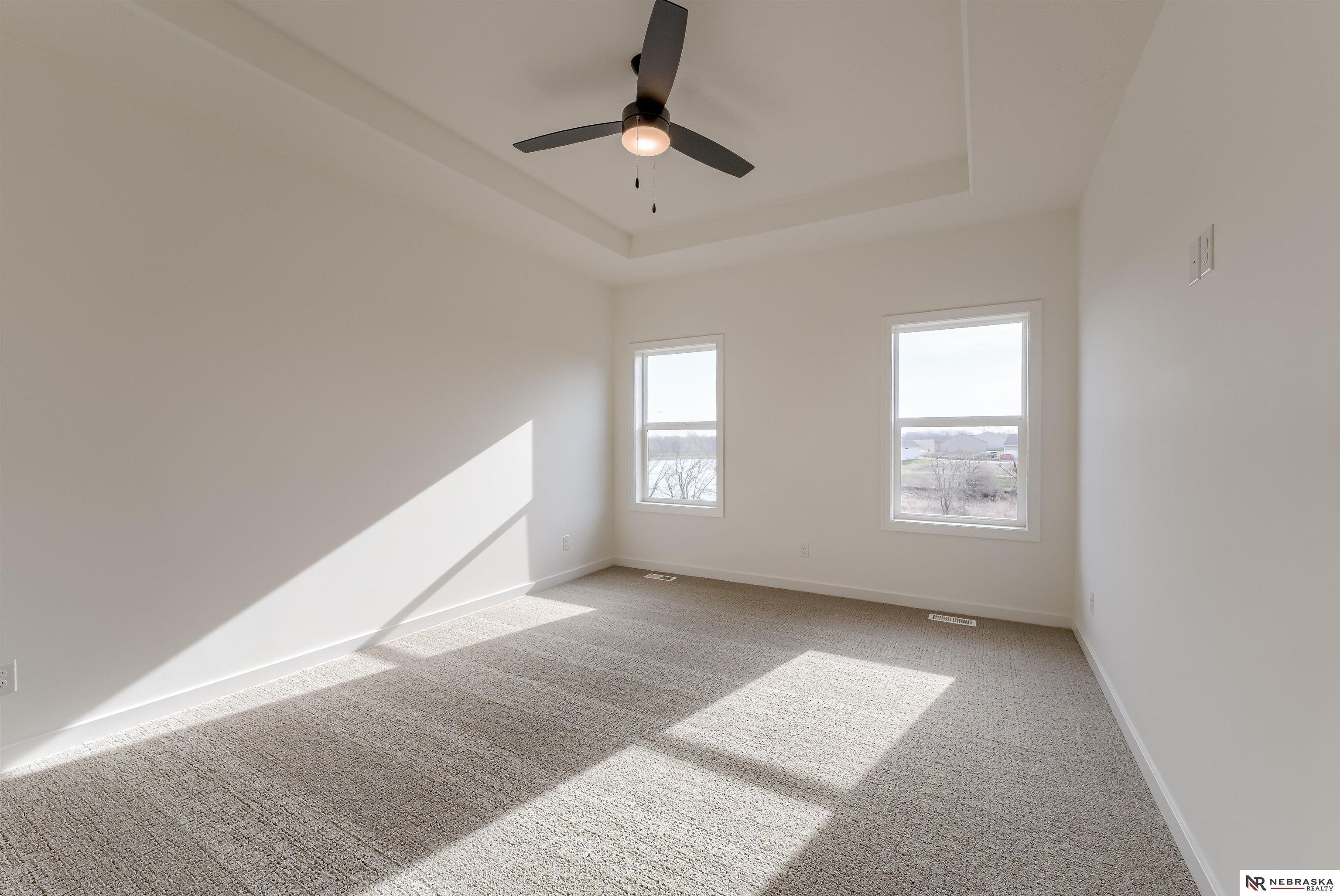 Single Family 3BR 3BA - 13055 S 44th Avenue, Bellevue, NE