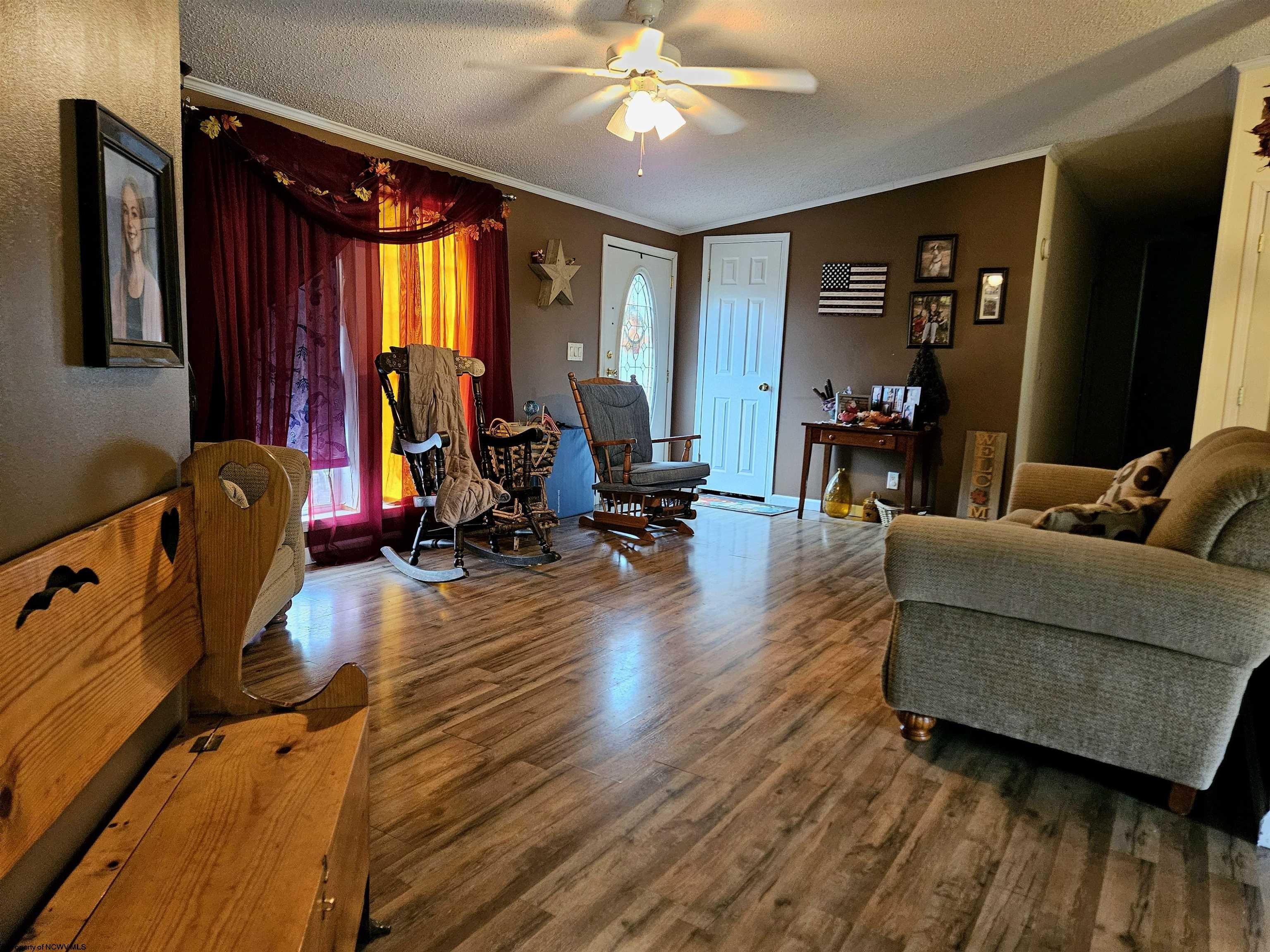 Single Family 4BR 3BA - 1414 Gilman Road, Elkins, WV