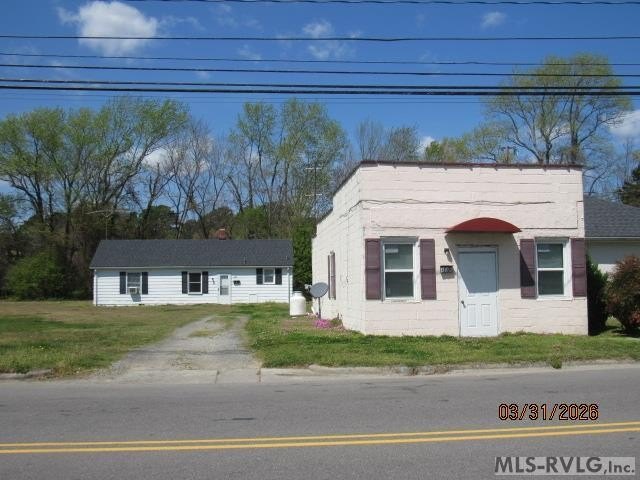 Single Family 4BR 2BA - 406/408 SPRING AVE, Murfreesboro, NC