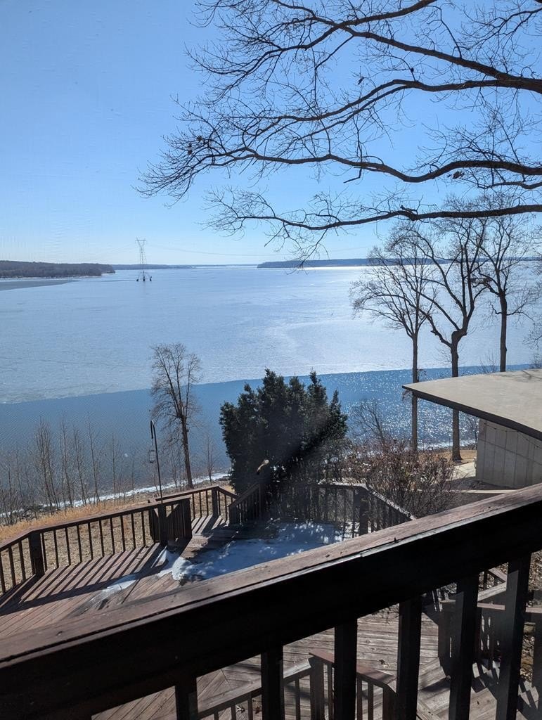 Single Family 4BR 2BA - 70 HAILEY LANE, SPRINGVILLE, TN