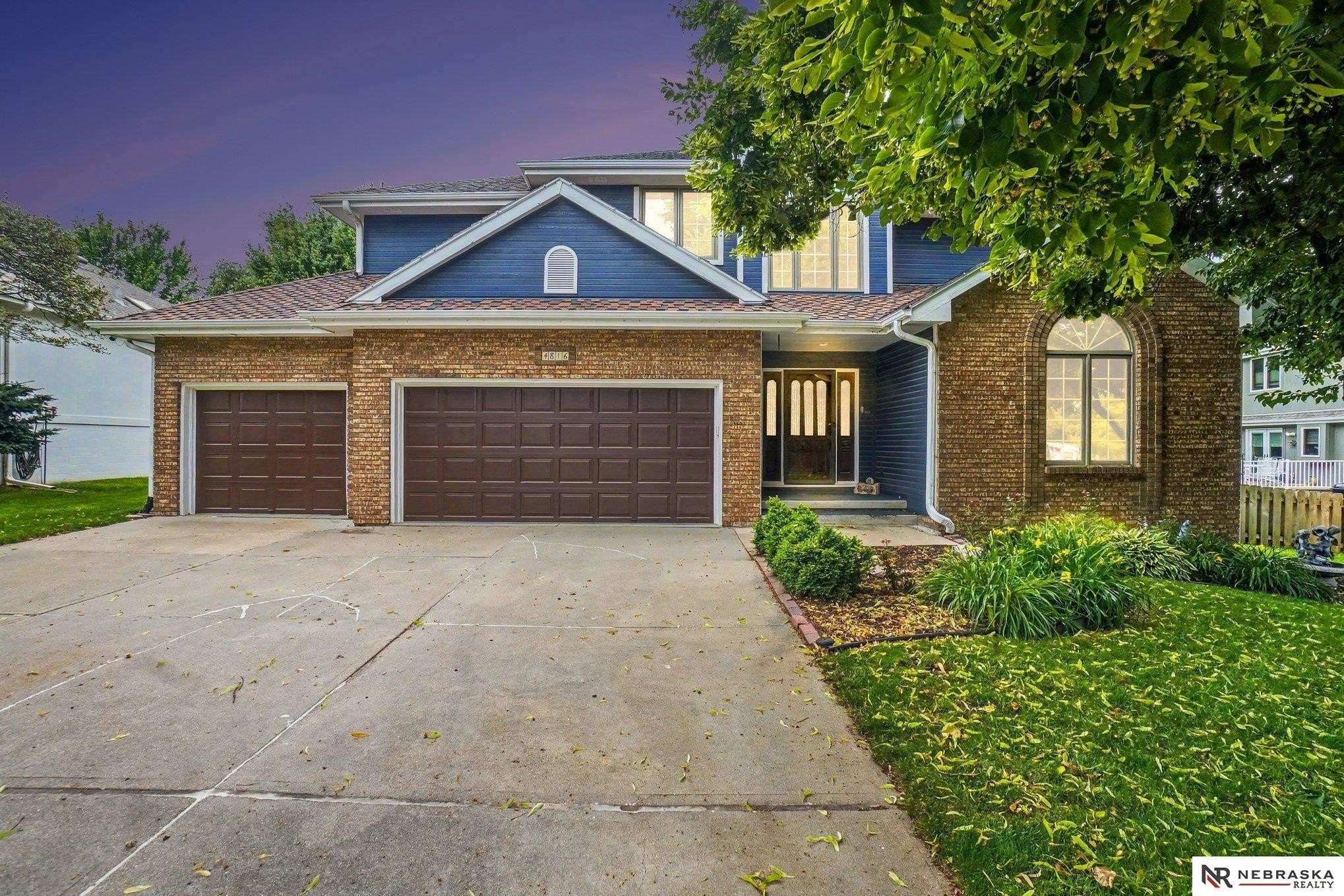 Single Family 4BR 4BA - 4816 S 167 Street, Omaha, NE