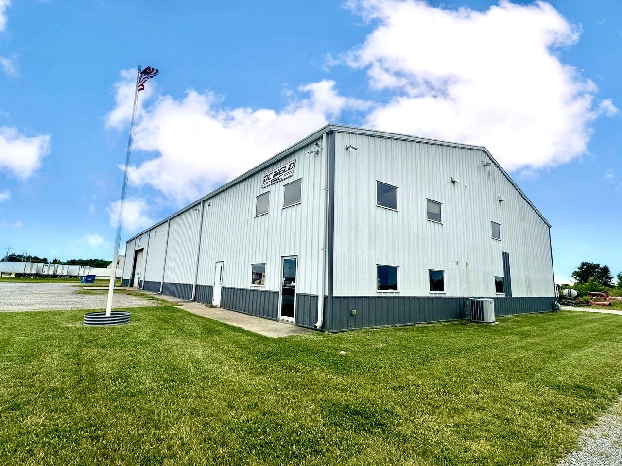 5 Commercial Dr  