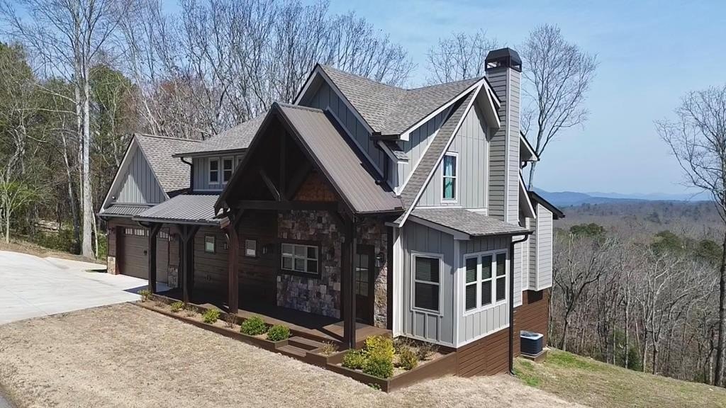 Single Family 3BR 4BA - 777 Talona Mountain Road, Ellijay, GA