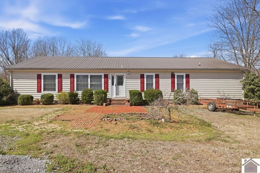Single Family 4BR 2BA - 565 martin rd, Wickliffe, KY