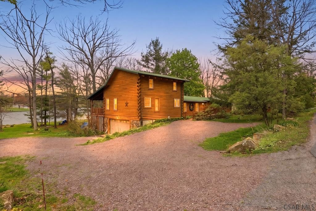 Single Family 3BR 4BA - 664 Lake Shore Road, Friedens, PA