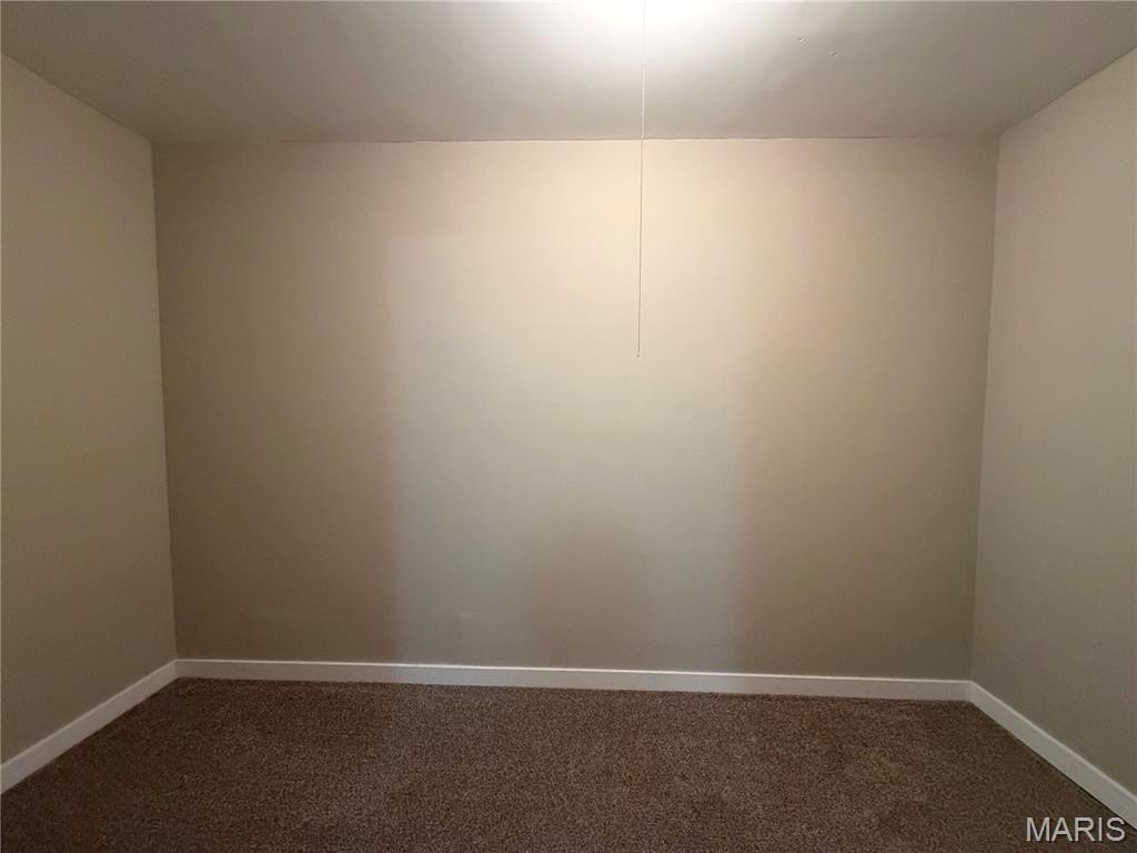 Single Family 2BR 1BA - 3533 Dixie Drive, St Ann, MO