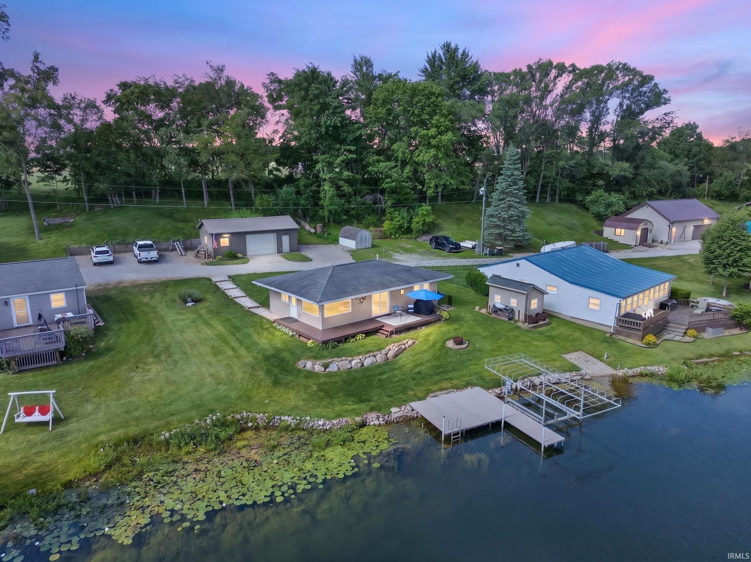 Single Family 3BR 1BA - 7155 S 1190 E, Hudson, IN