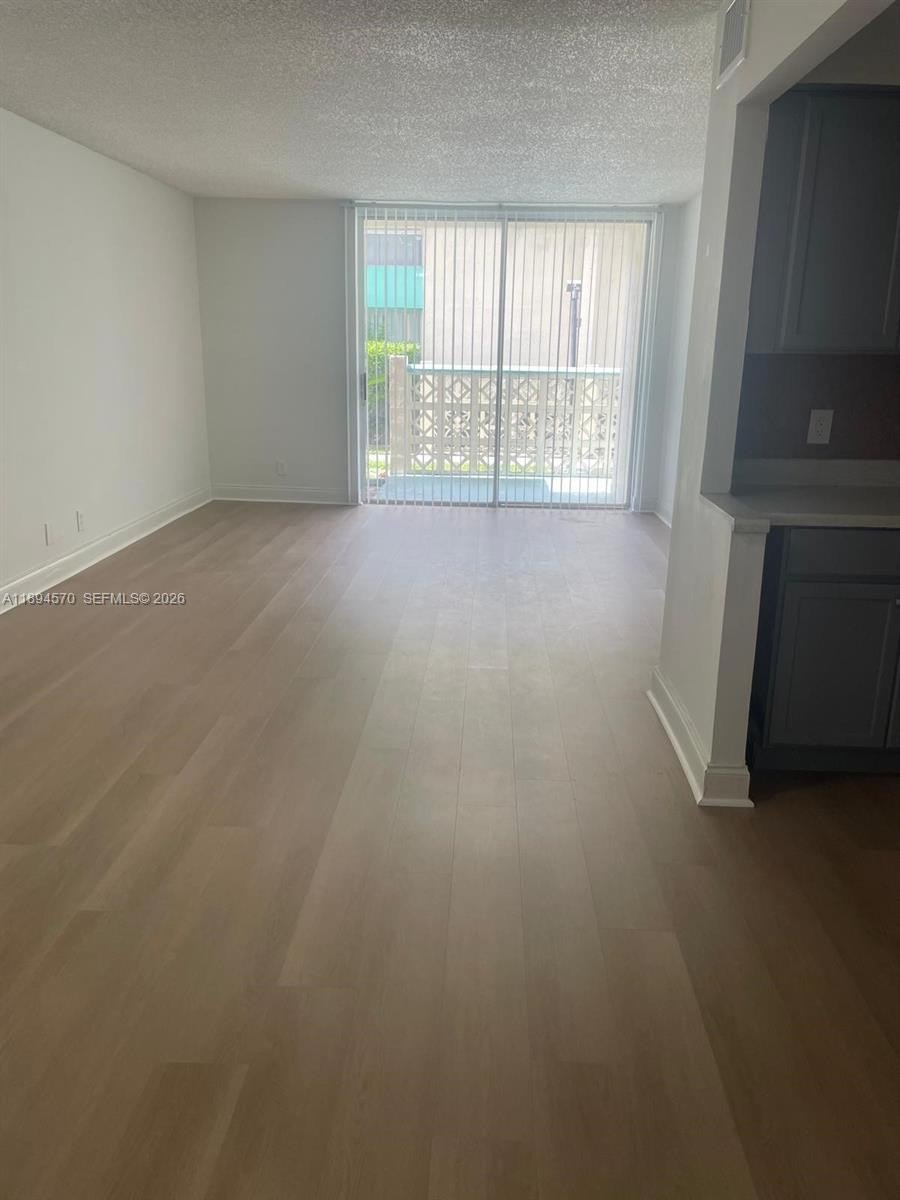 Condo 1BR 2BA - 2029 NW 46th Ave, Lauderhill, FL