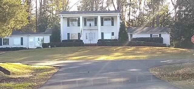 595 Old Kennedy Rd  