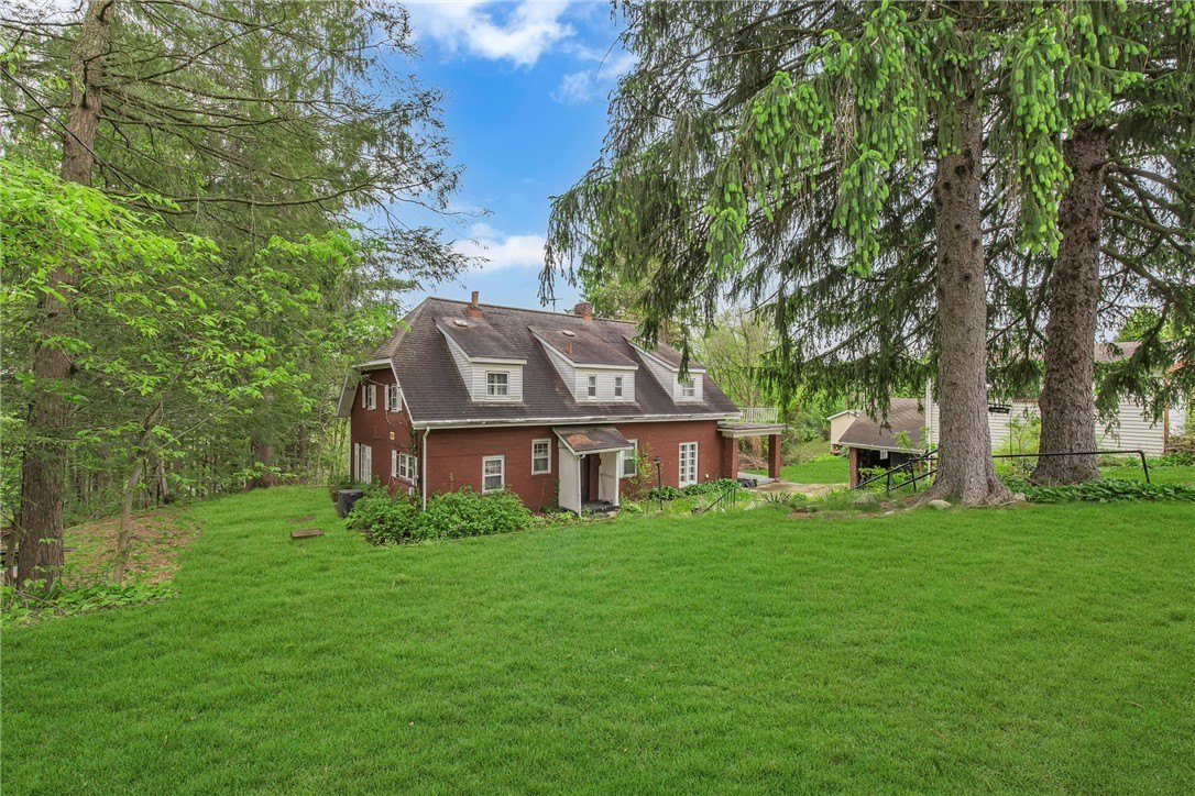 Single Family 4BR 3BA - 613 Briarcliff Dr, Center Twp, PA