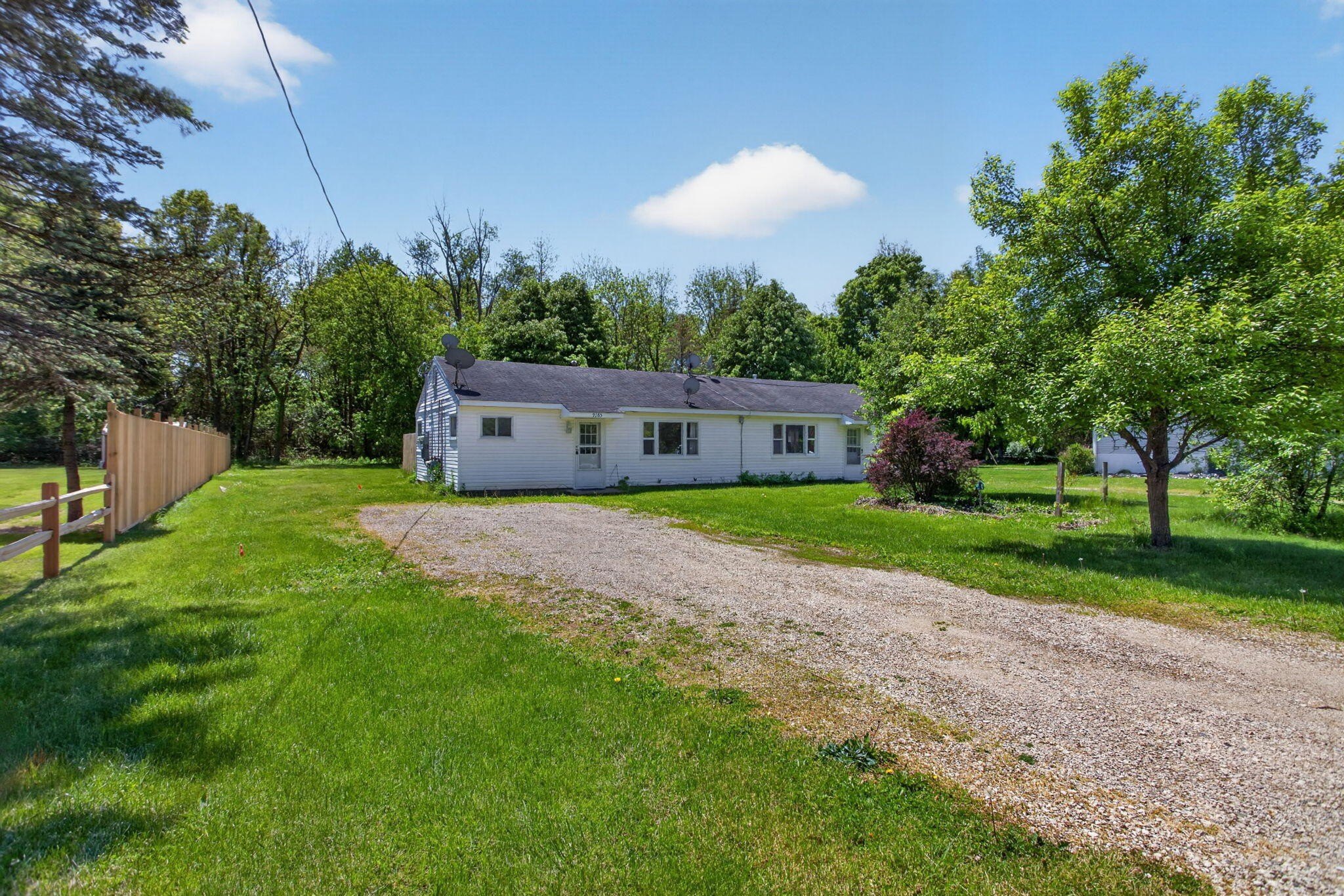 Other 4BR 2BA - 9163-9165 Cady Road, Jackson, MI