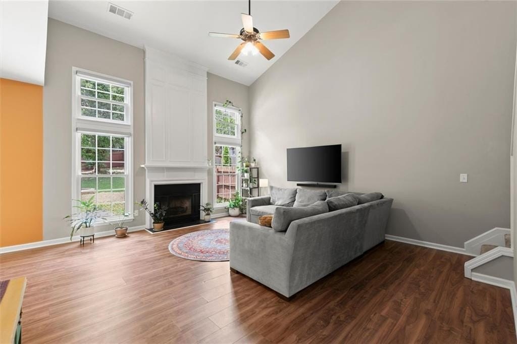 Single Family 3BR 3BA - 13624 Weycroft Circle, Alpharetta, GA