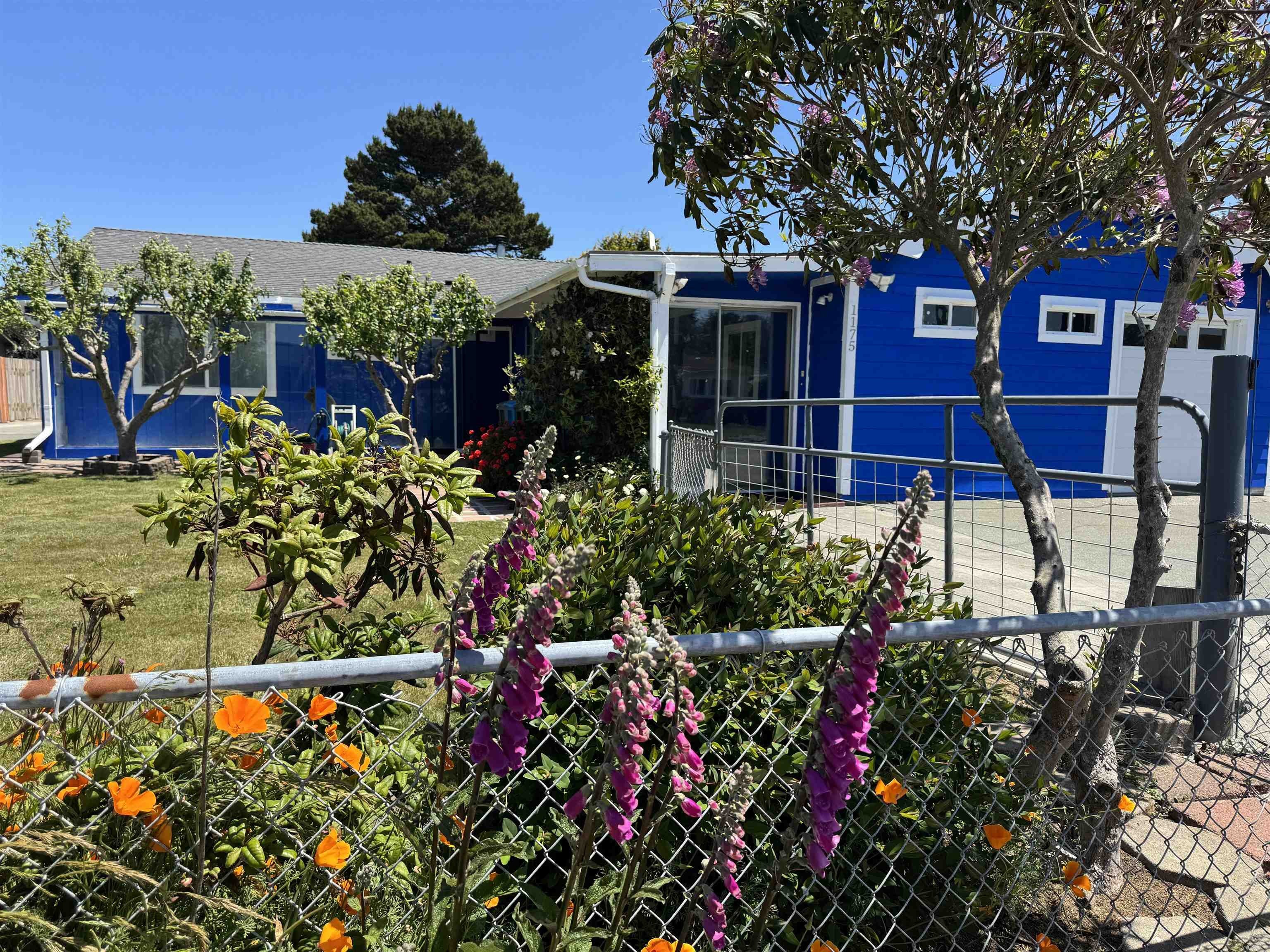 Single Family 4BR 2BA - 1175 A, Crescent City, CA