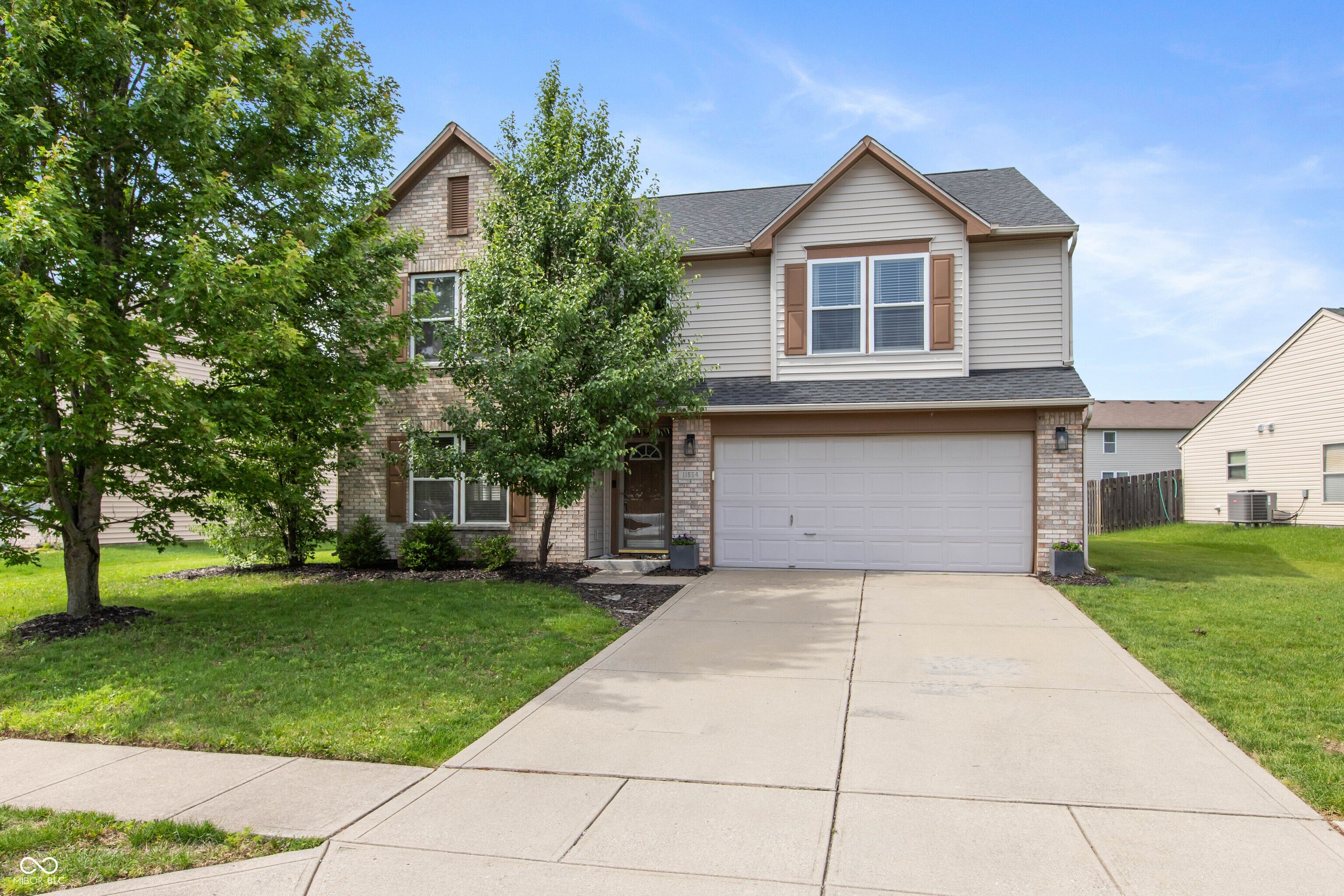 Single Family 4BR 3BA - 11654 Eldridge Drive, Indianapolis, IN