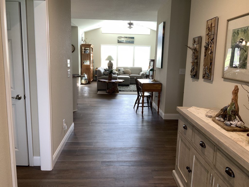 Single Family 3BR 2BA - 170 Riverwalk Circle, Hayesville, NC